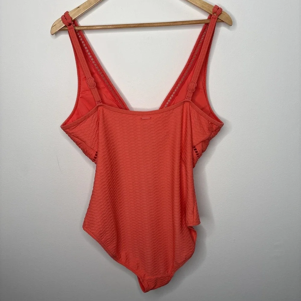 Sea Level Australia Womens Size US 12 One Piece Swimsuit Coral